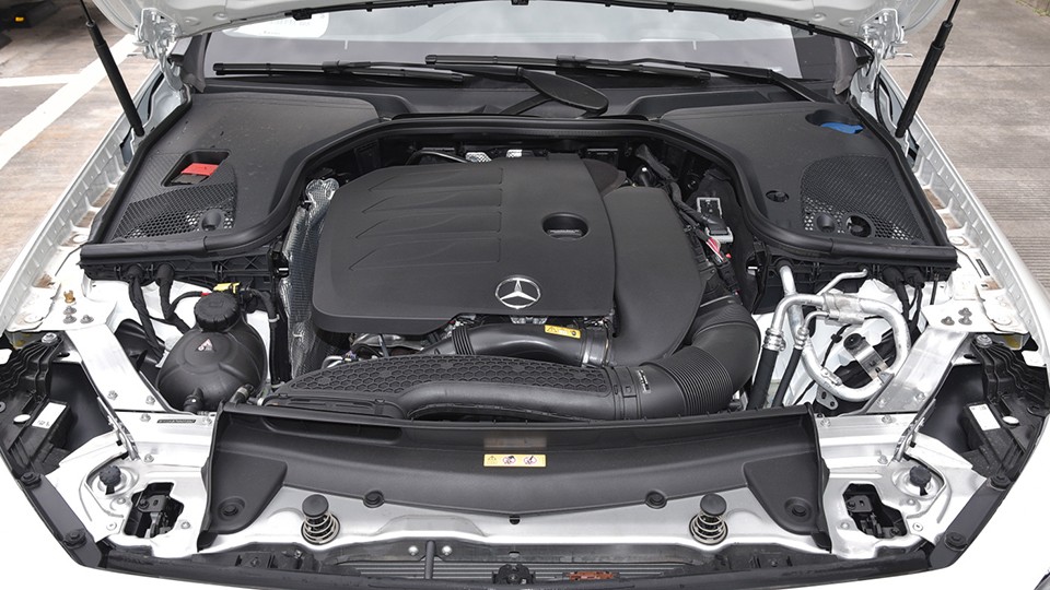 奥迪A7L：和进口CLS抢销量，就靠3.0T V6？