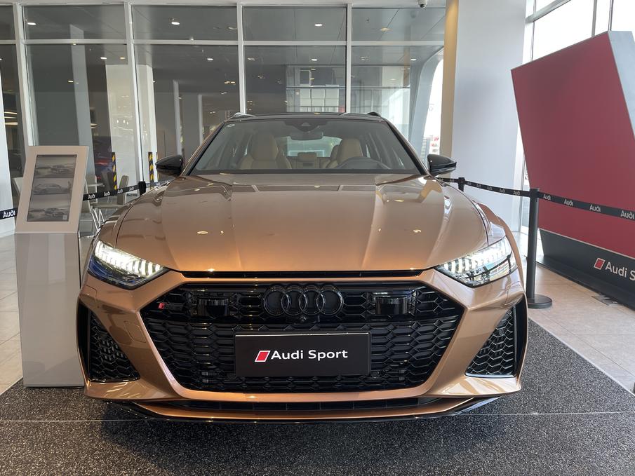 奥迪A6旅行车家族打通关，Avant、allroad、RS6分别适合什么人？