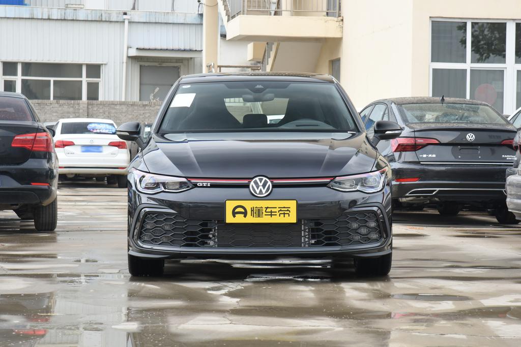 小钢炮高尔夫直降3000元,店内现车