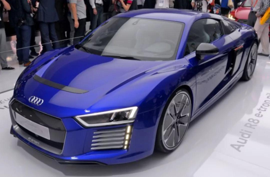 奥迪R8不会停产；富士康汽车品牌与3款车型发布