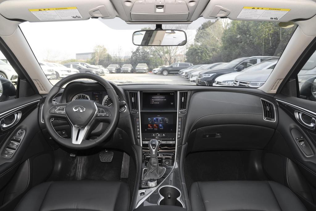 英菲尼迪Q50L售价22.48万元起 欢迎试乘试驾。