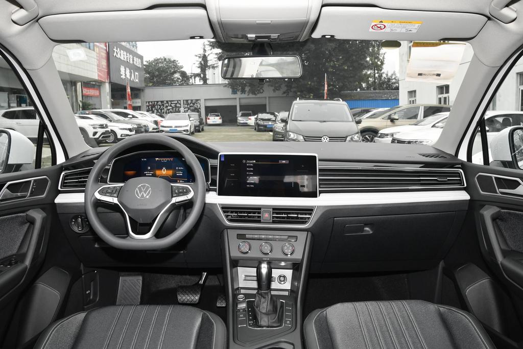 途观L限时优惠1.00万 欢迎试乘试驾