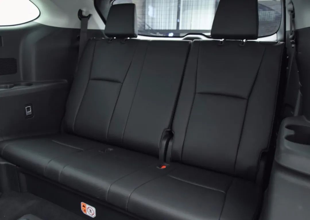 预算30万买车，选SUV还是MPV？