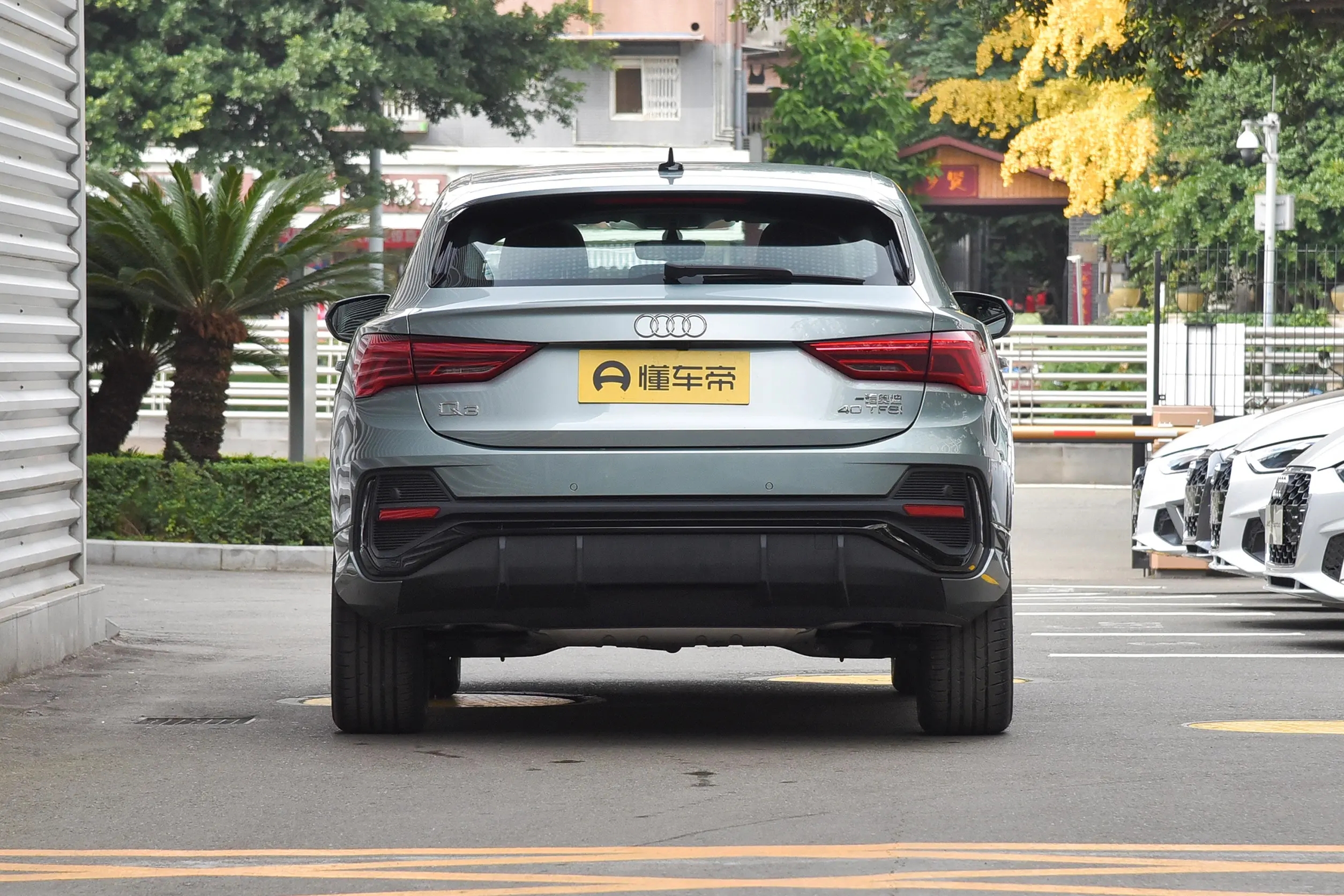 奥迪Q3 Sportback，溜背造型号称小Q8，你会为颜值买单吗？