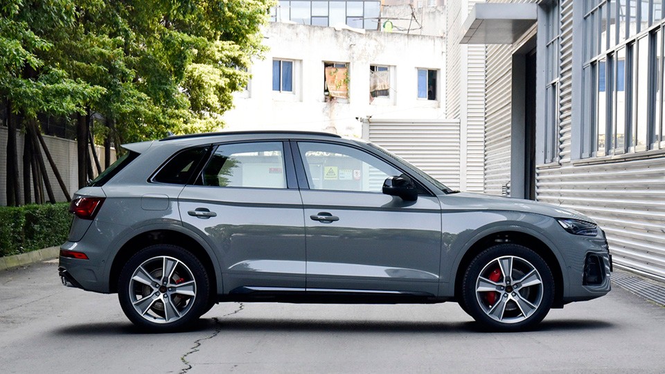 奥迪Q5L嫌不够？看看更高阶的A6L、Q7、A8或RS系列豪华车型价格区间