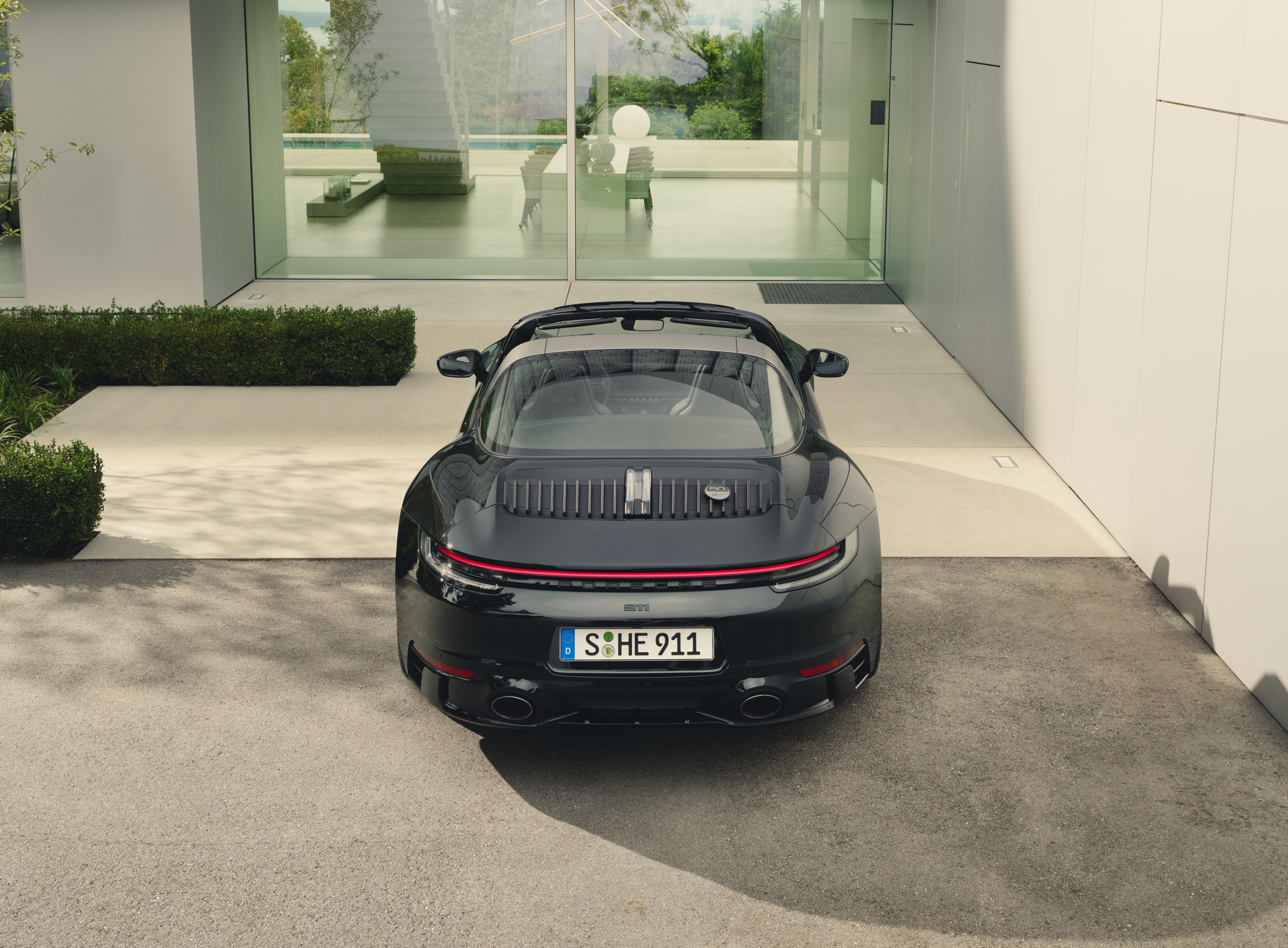 保时捷911特别版官图发布 porsche design打造_太平洋号