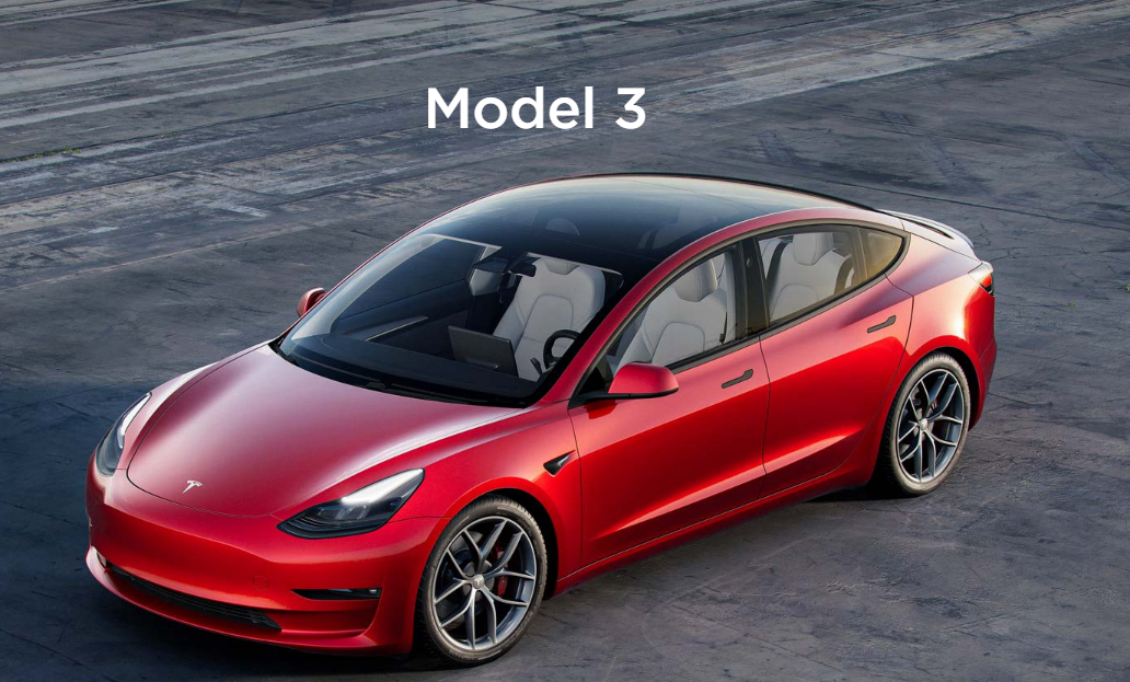 2022年3月，Model 3横扫欧盟成为销冠，大众高尔夫三甲不入