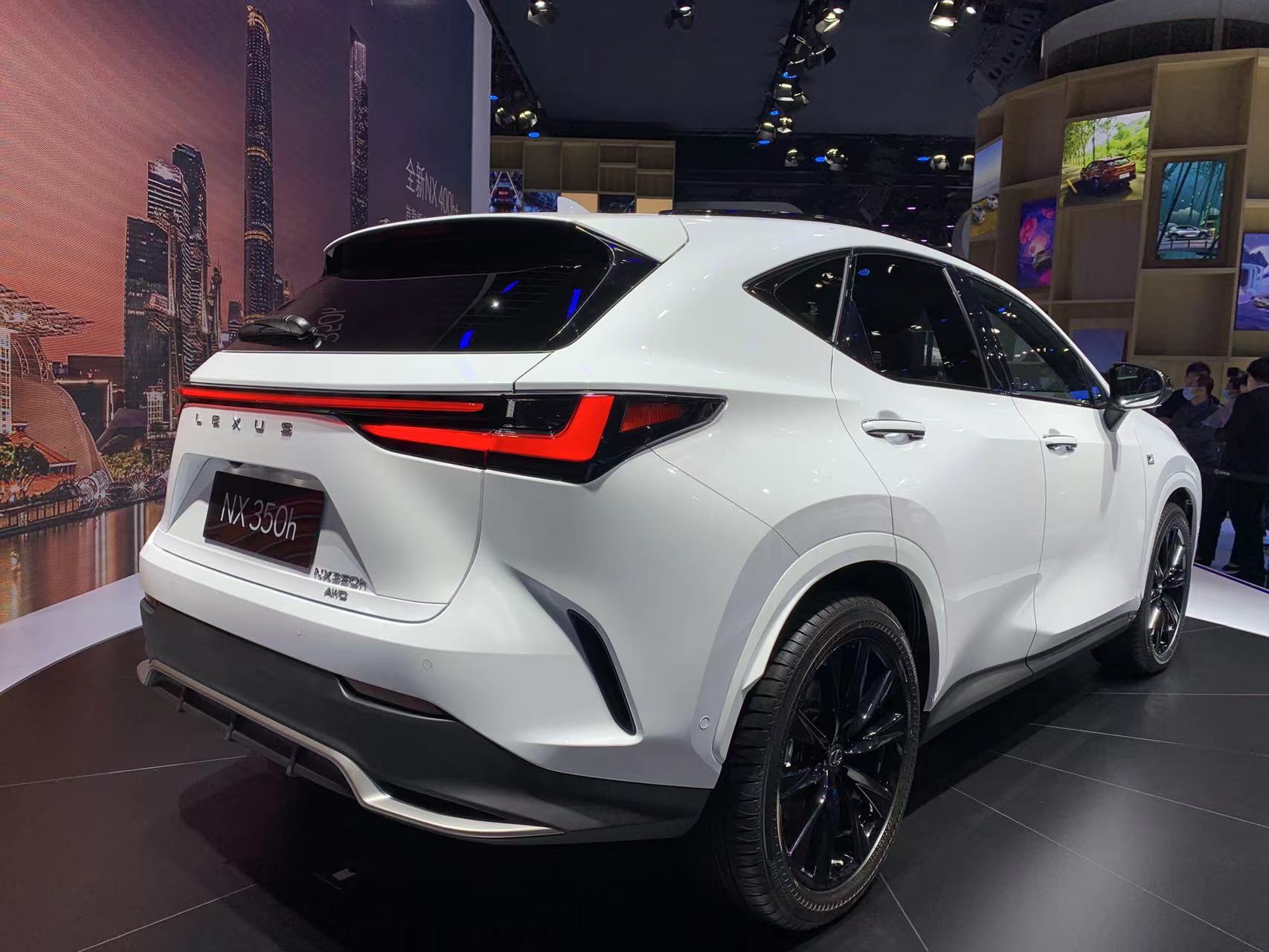 2021广州车展 雷克萨斯全新一代NX正式上市 起售价31.88万元