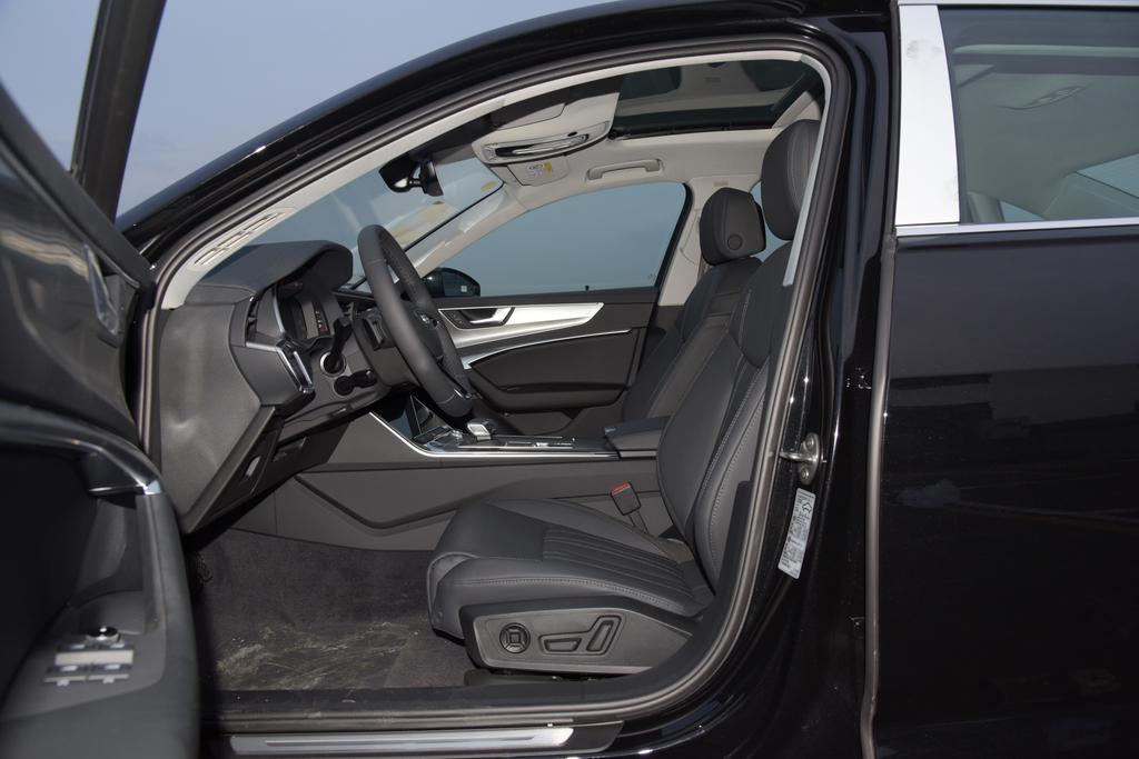 温州欣奥 奥迪A6L优惠高达5.87万元