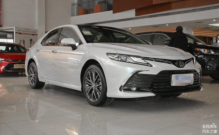 凯美瑞运动版2021款_【读车号】