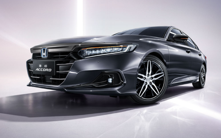 2021中型车销量丨凯美瑞夺冠，帕萨特与天籁逆市上涨，迈腾下滑