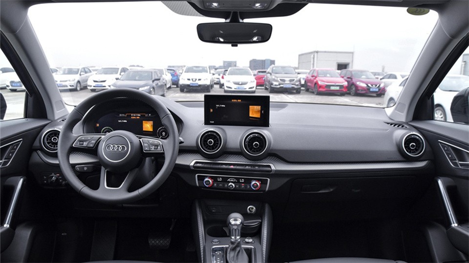 奥迪Q2L e-tron对比Q2L：养车，每年能省1.5万？