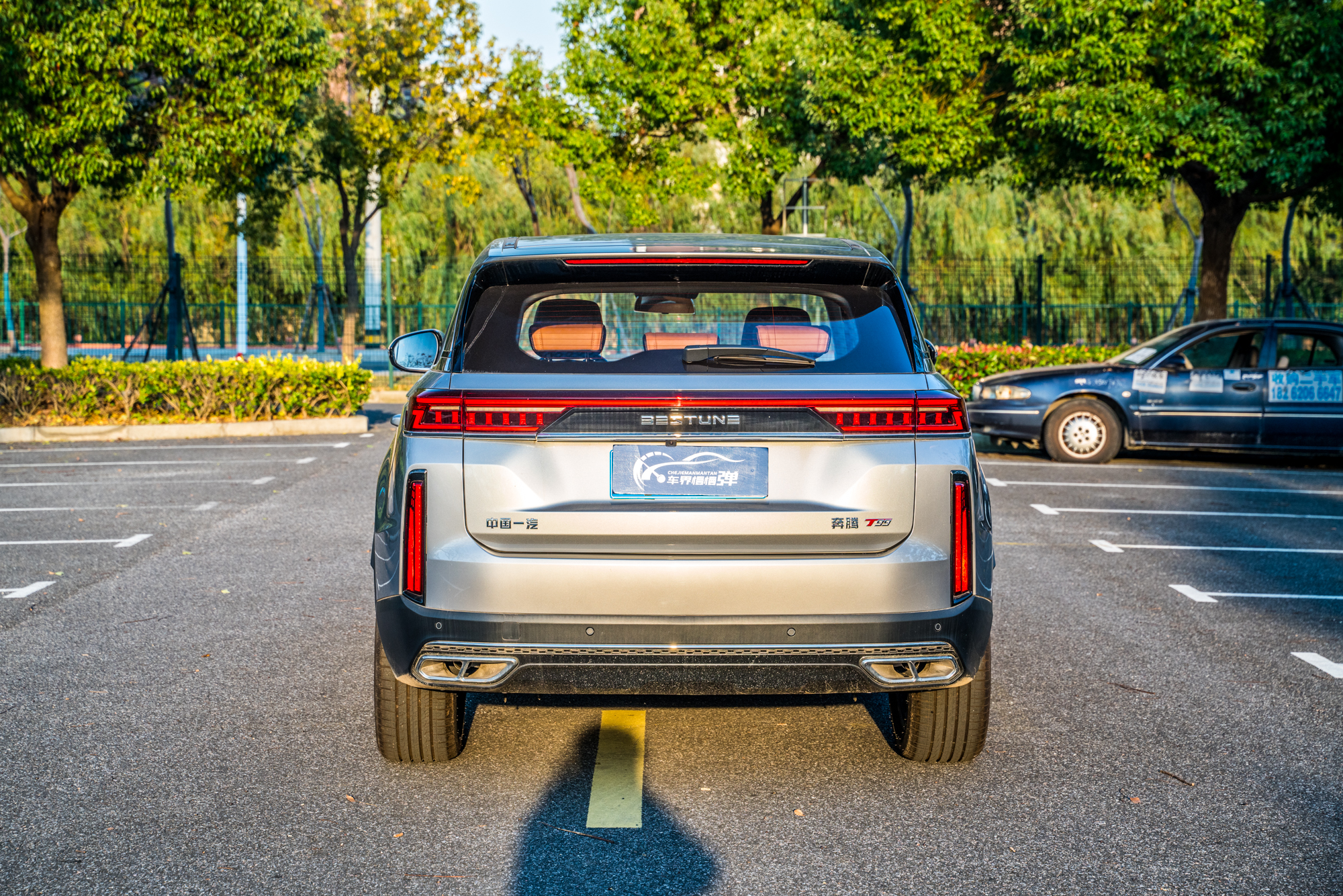 从未见过如此表里不一的车,深度试驾一汽奔腾t99