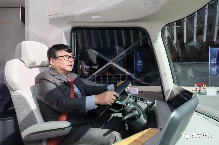 重构商用车价值链/3000万司机福音！李书福：远程星瀚H引领新潮流