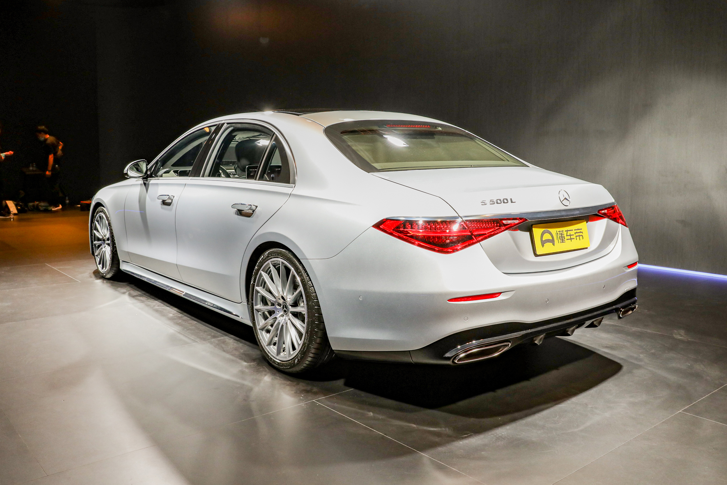 虎头奔驰s600价格新车