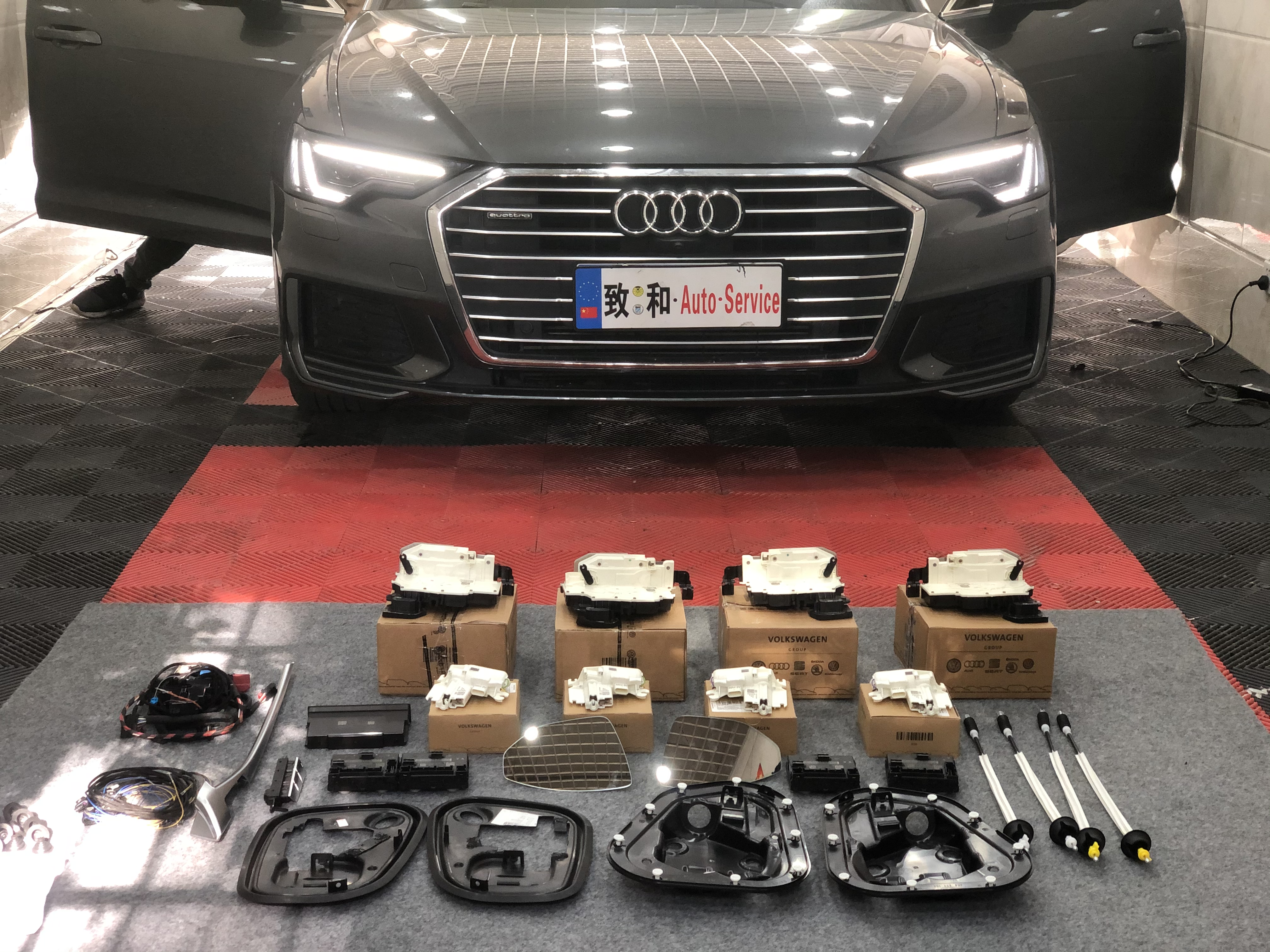 09款奥迪A6L内饰实用升级改装方案