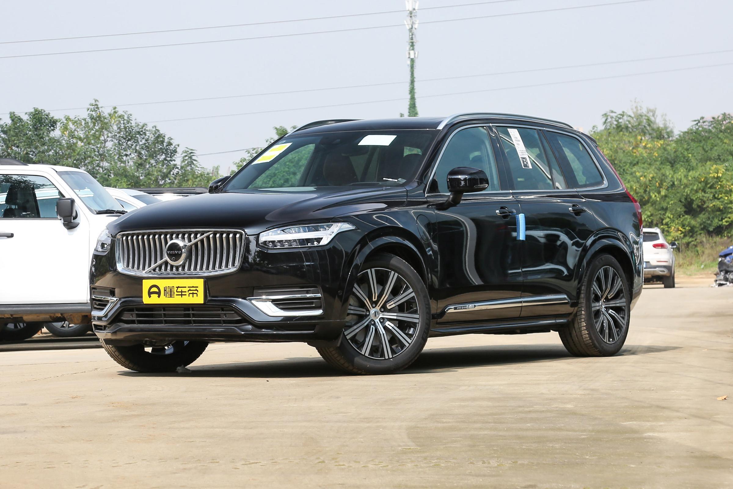 沃尔沃xc90 recharge大幅优惠,t8动力配空气悬架,比q7更香吗?