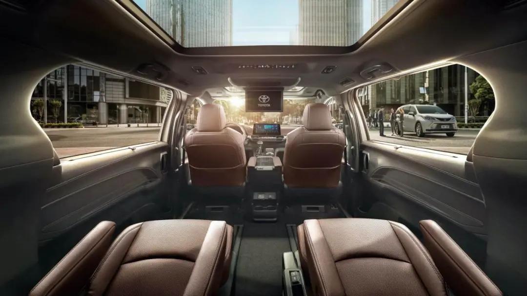 30万还买不到最低配赛那？这钱都花哪儿了？