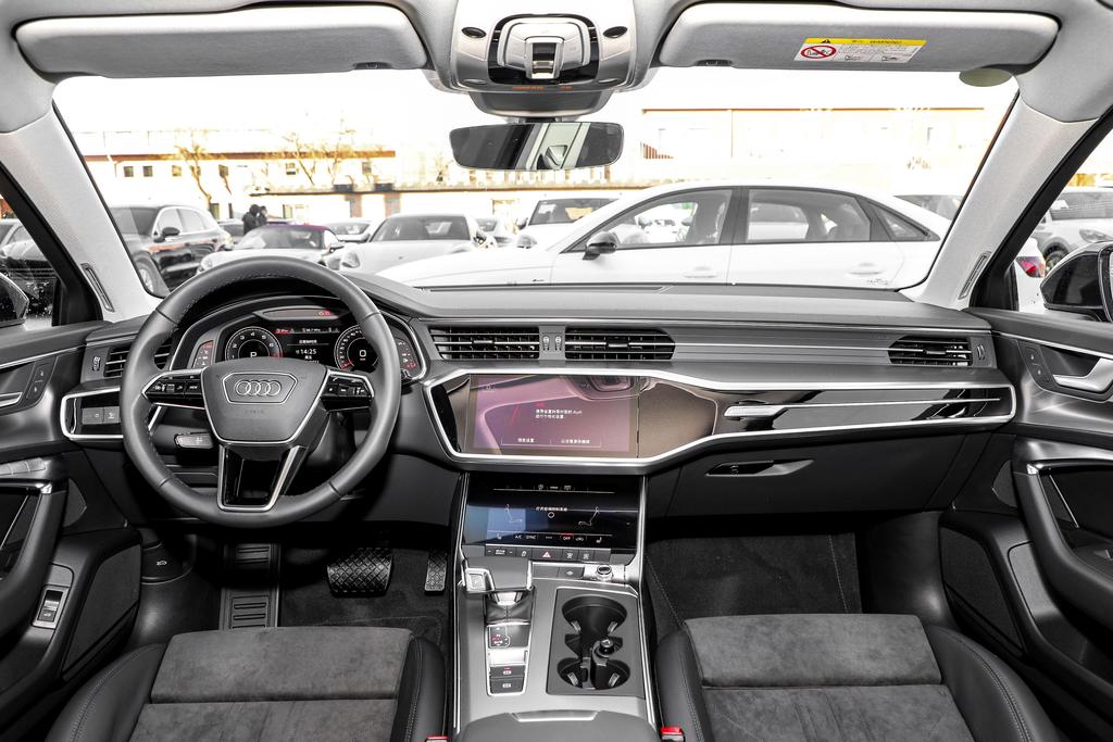 奥迪A6(进口)限时优惠2.58万 欢迎试乘试驾