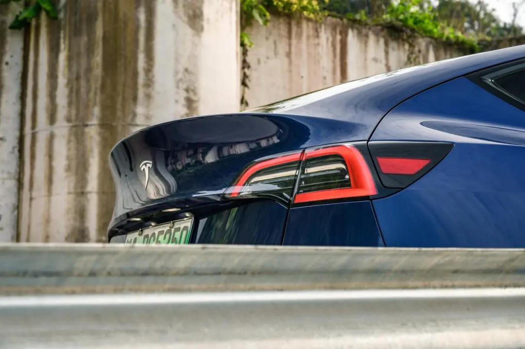 有多少人买特斯拉Model Y 是为了“操控”？