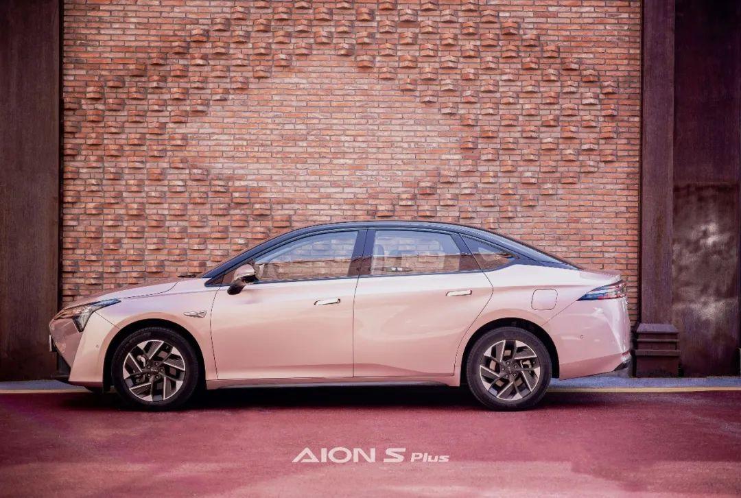 女生座驾！新能源代步首选！冰枚粉yyds!