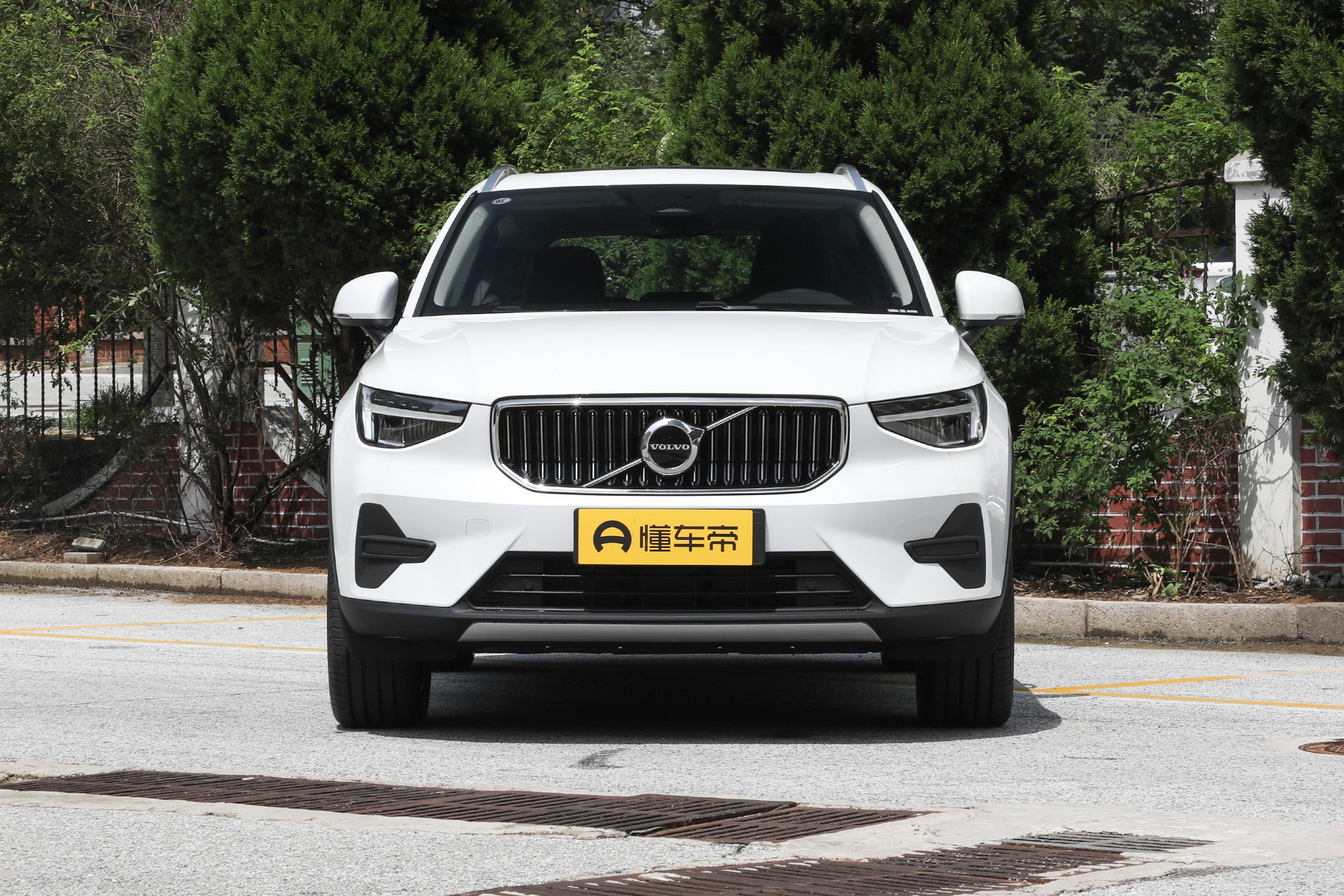 2.0T+7DCT动力，配全时四驱，售31.88万，体验2023款沃沃尔XC40