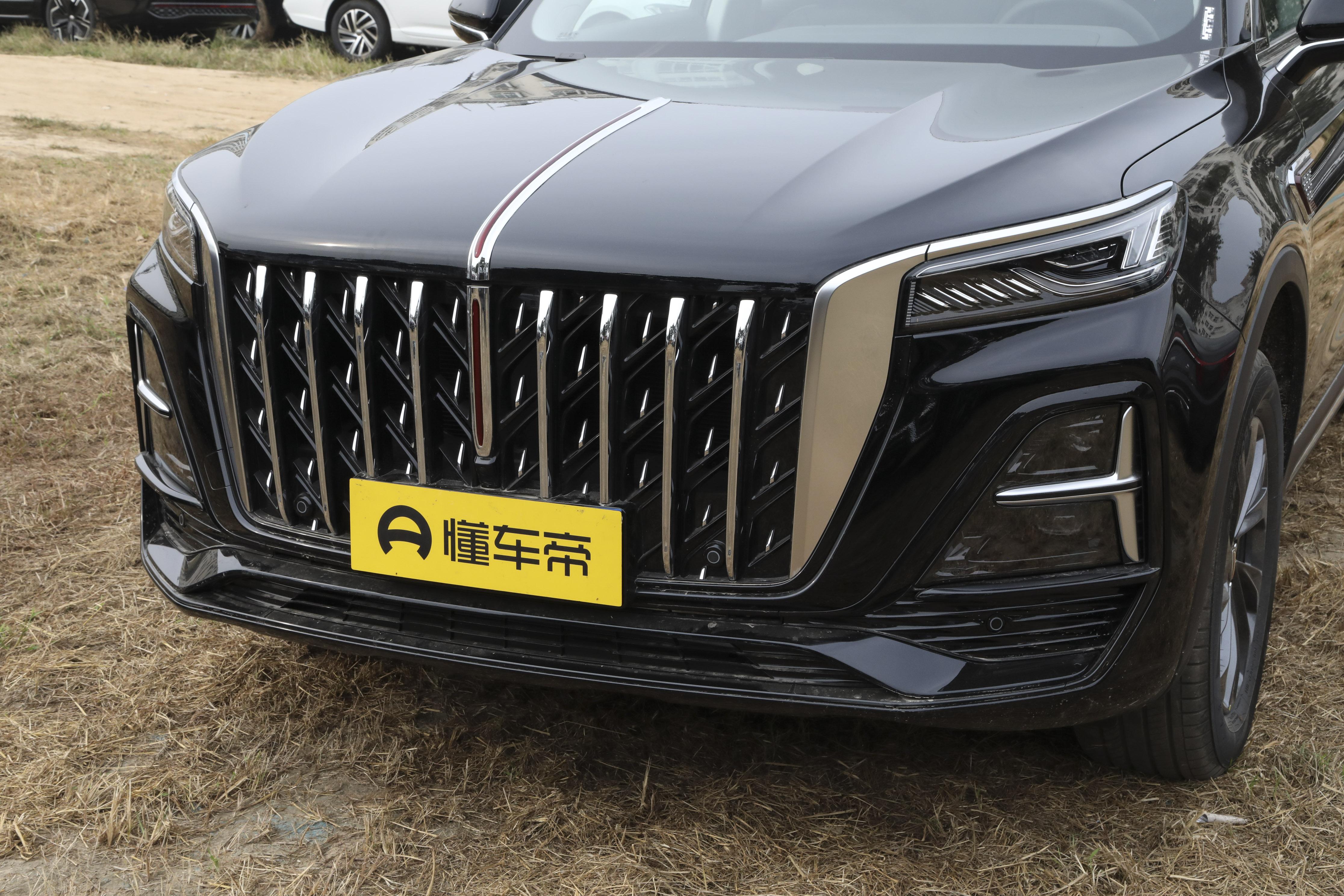 2025款红旗HS5，配2.0T+8AT，零百提速7.6秒，带劲不？