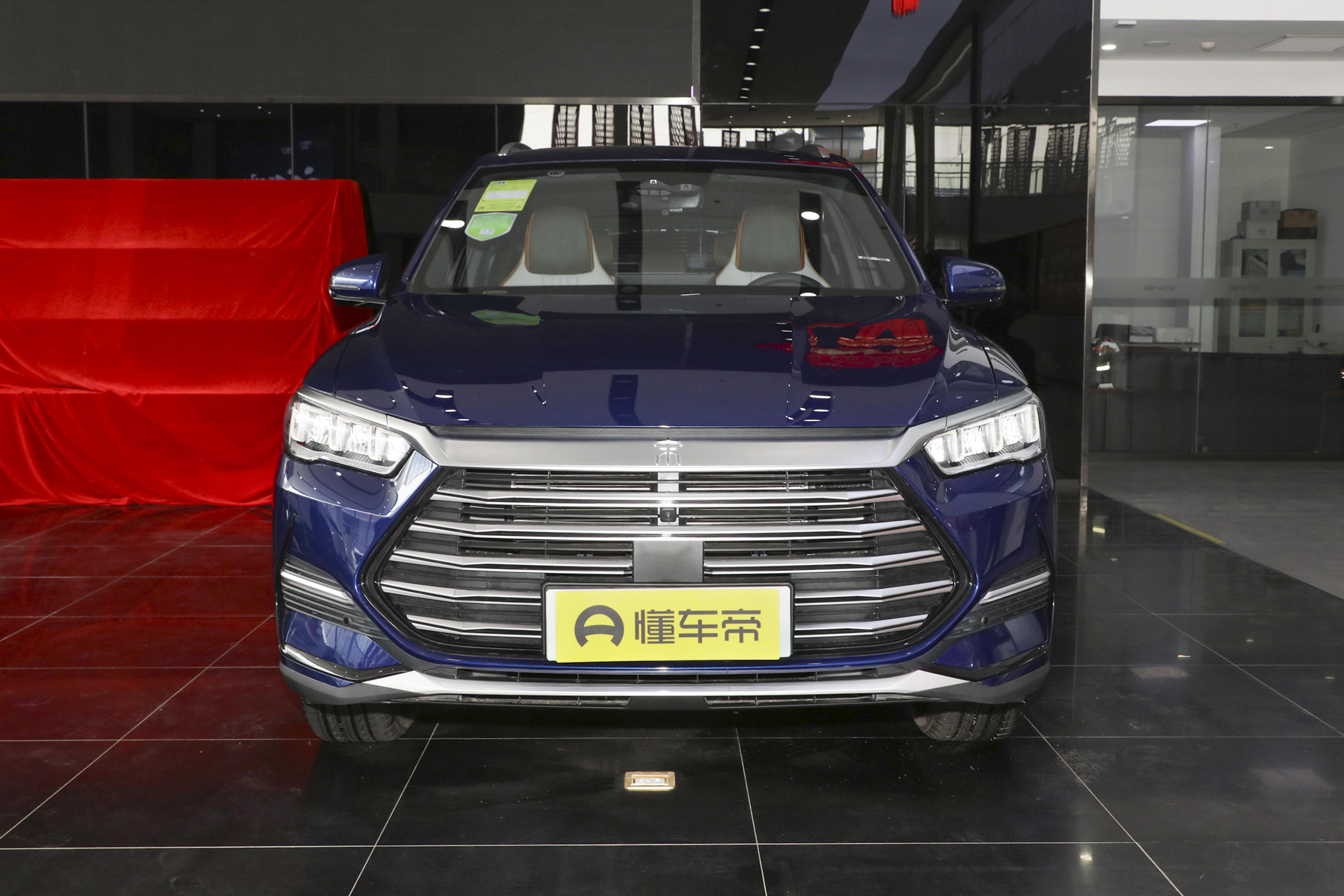 工薪家庭购车，这款SUV可参考，售价15.58万，安静、节油