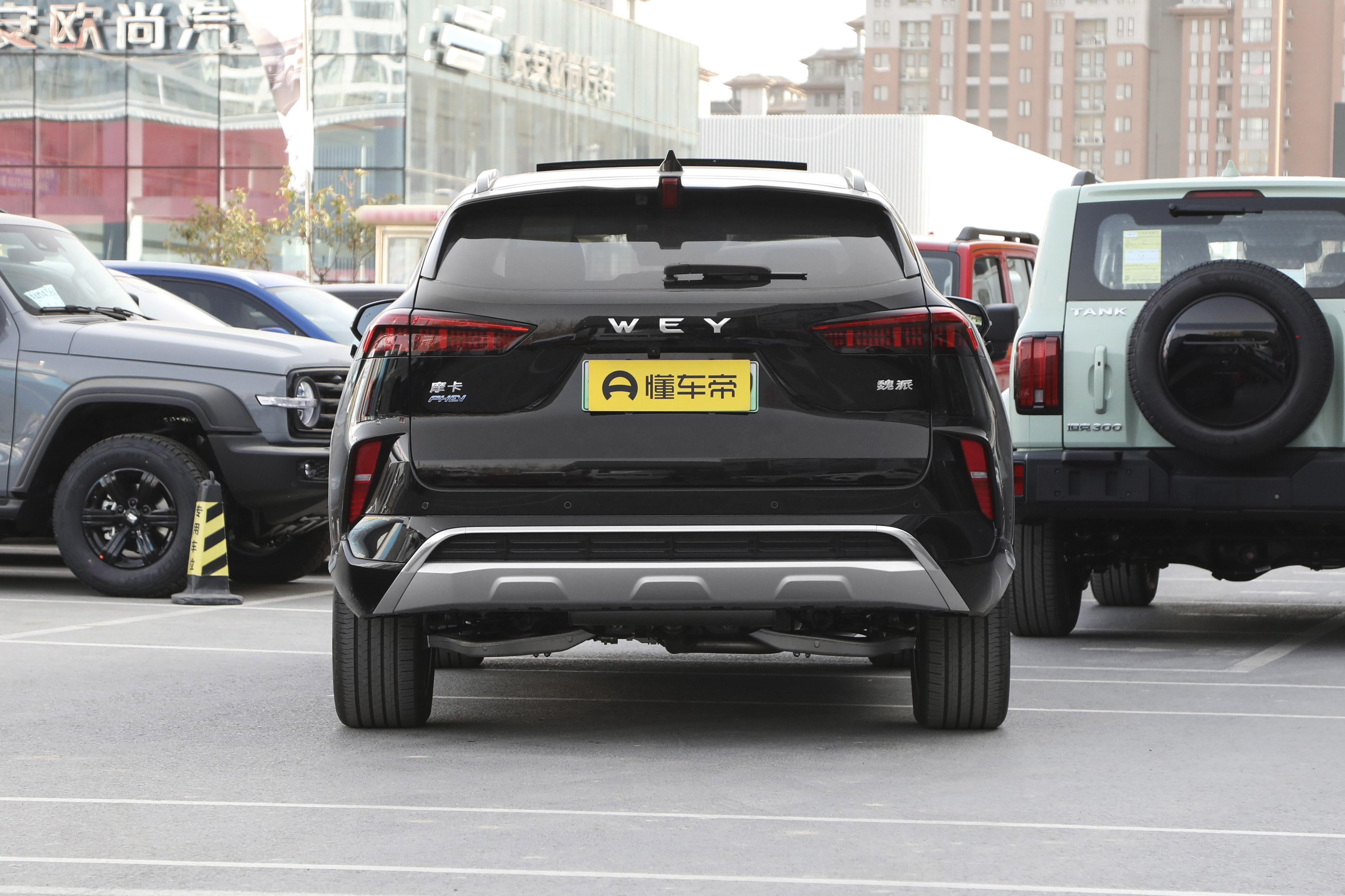 4.8秒破百，配电动四驱，试驾摩卡DHT-PHEV，适合年轻人的SUV？