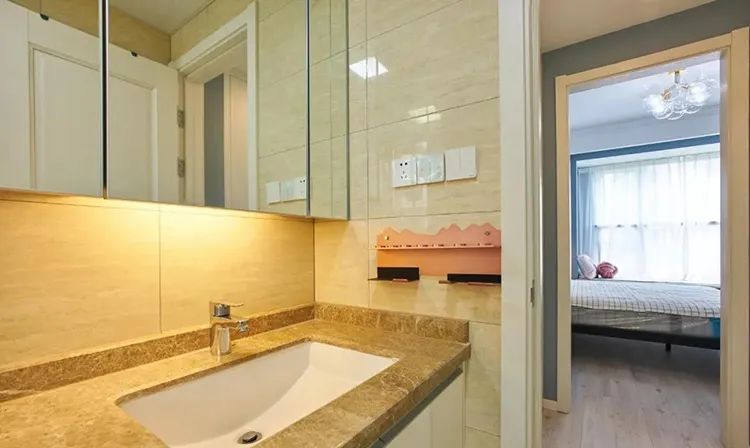 140㎡轻奢北欧风，糖果色搭配，治愈系的温馨！太让人喜欢了