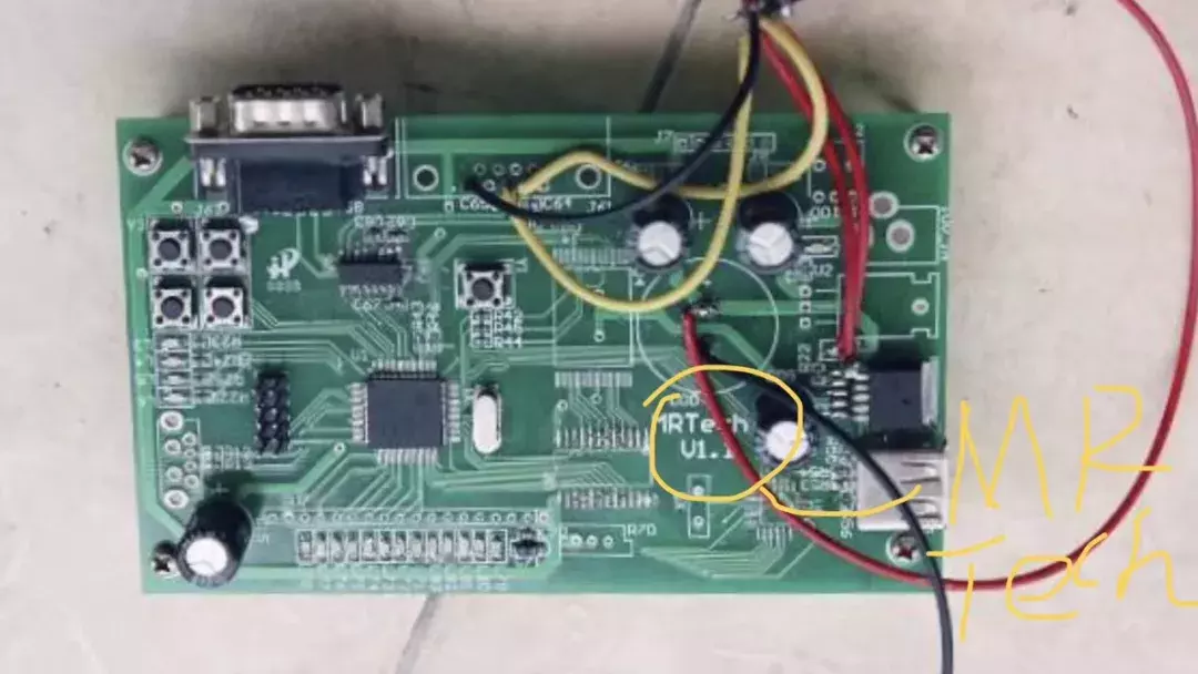 浙大又一80后校友敲响上市钟声！身价突破10亿！