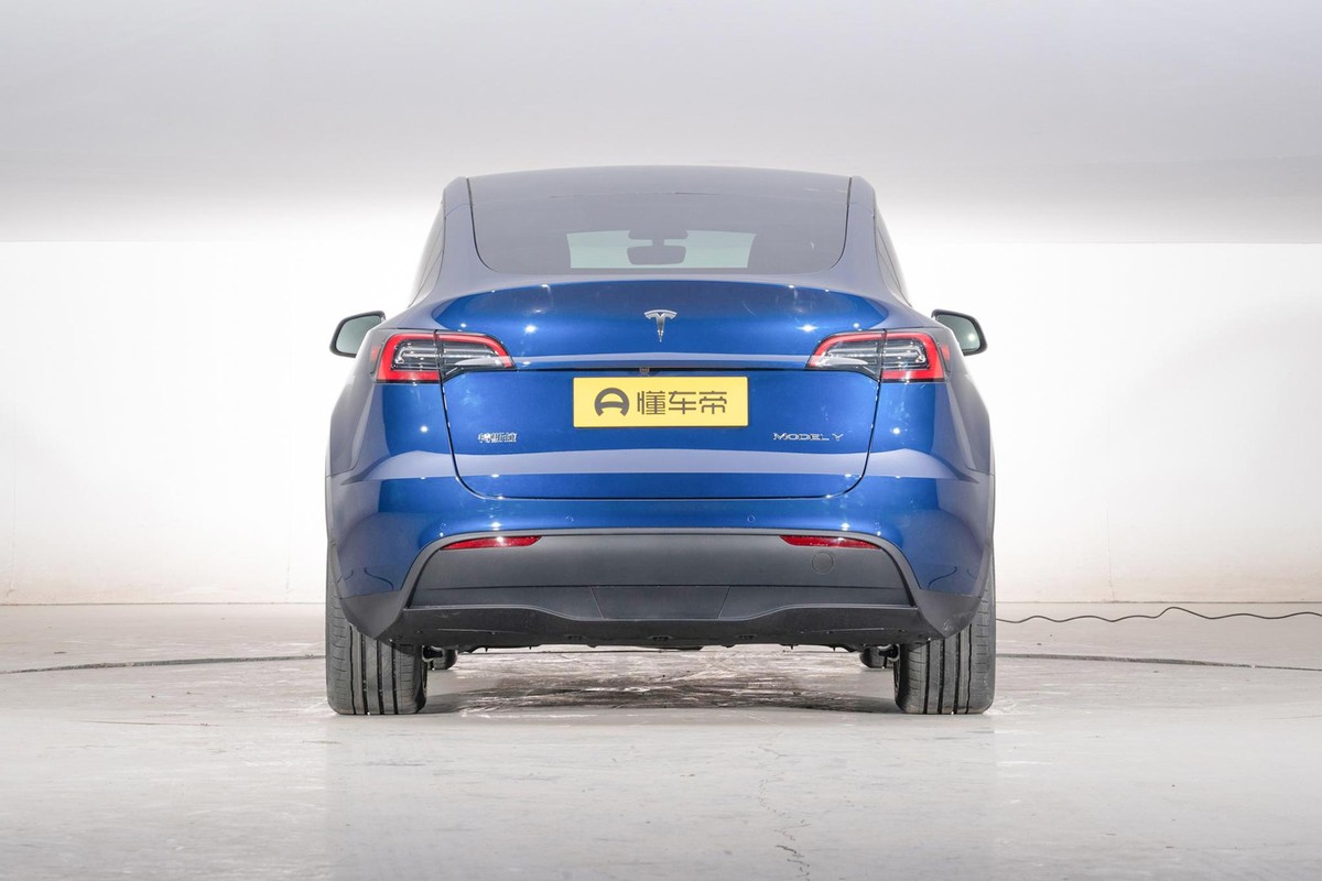 4种动力、3种续航，最低27.6万可入手，详解特斯拉Model Y