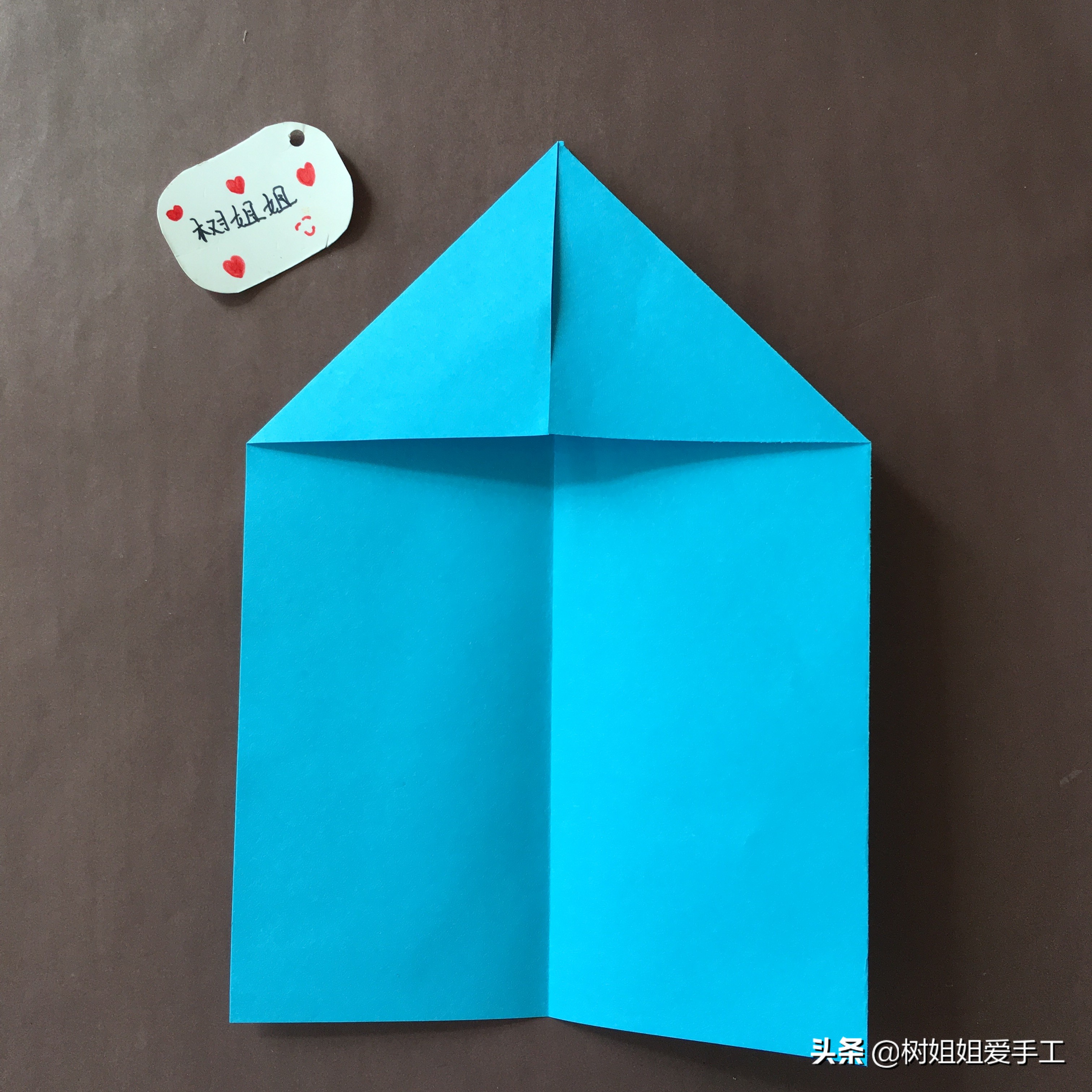 玩具折纸：男孩子女孩子都喜欢的纸飞机折法