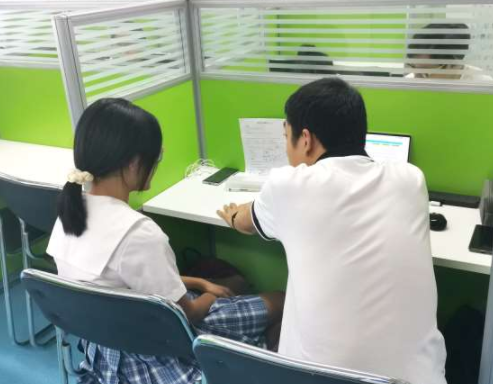 补课班被叫停后又有奇招，变成奶茶店重新开张，家长愉快买单