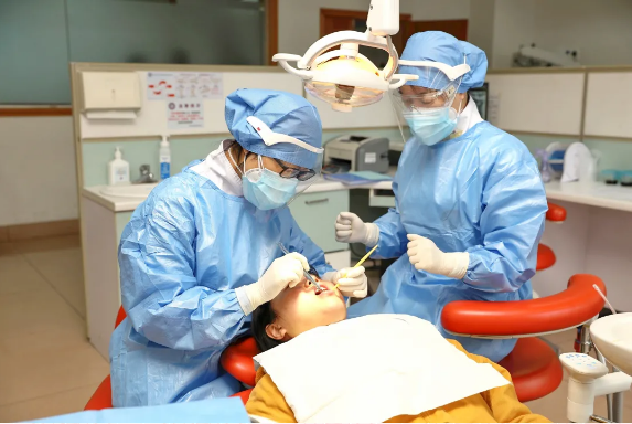 国家卫健委“点名”，坐拥无数“中国第一”，揭秘四川大学“王牌”学院！