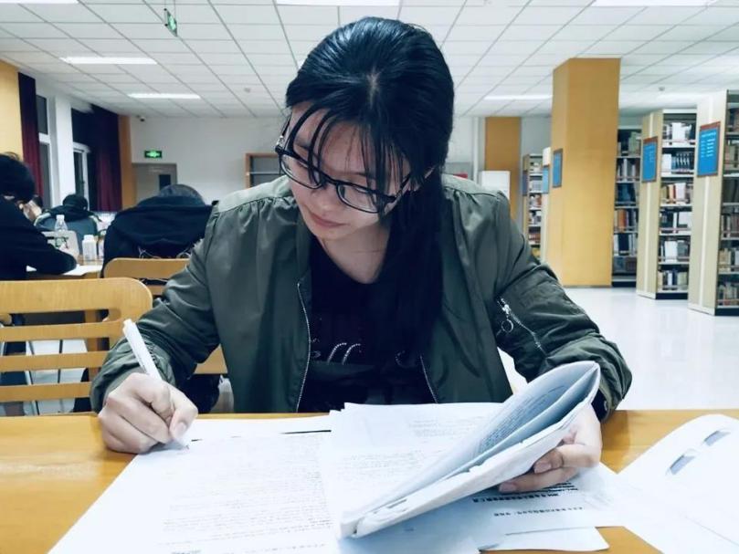 稳坐专业第一，四六级600+，北京这所大学