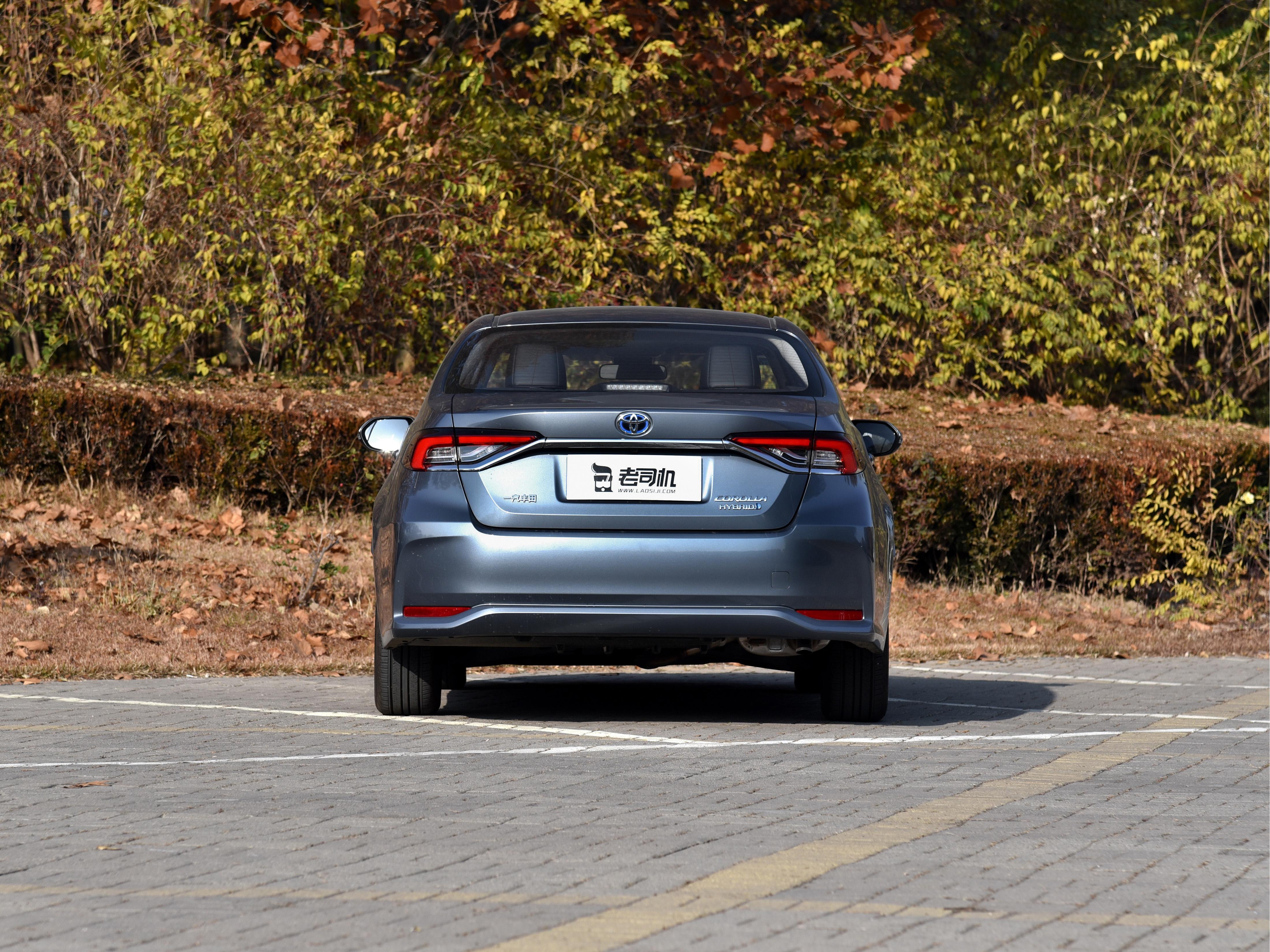 性价比高的混动家轿,丰田的混动系统够稳定,实拍卡罗拉