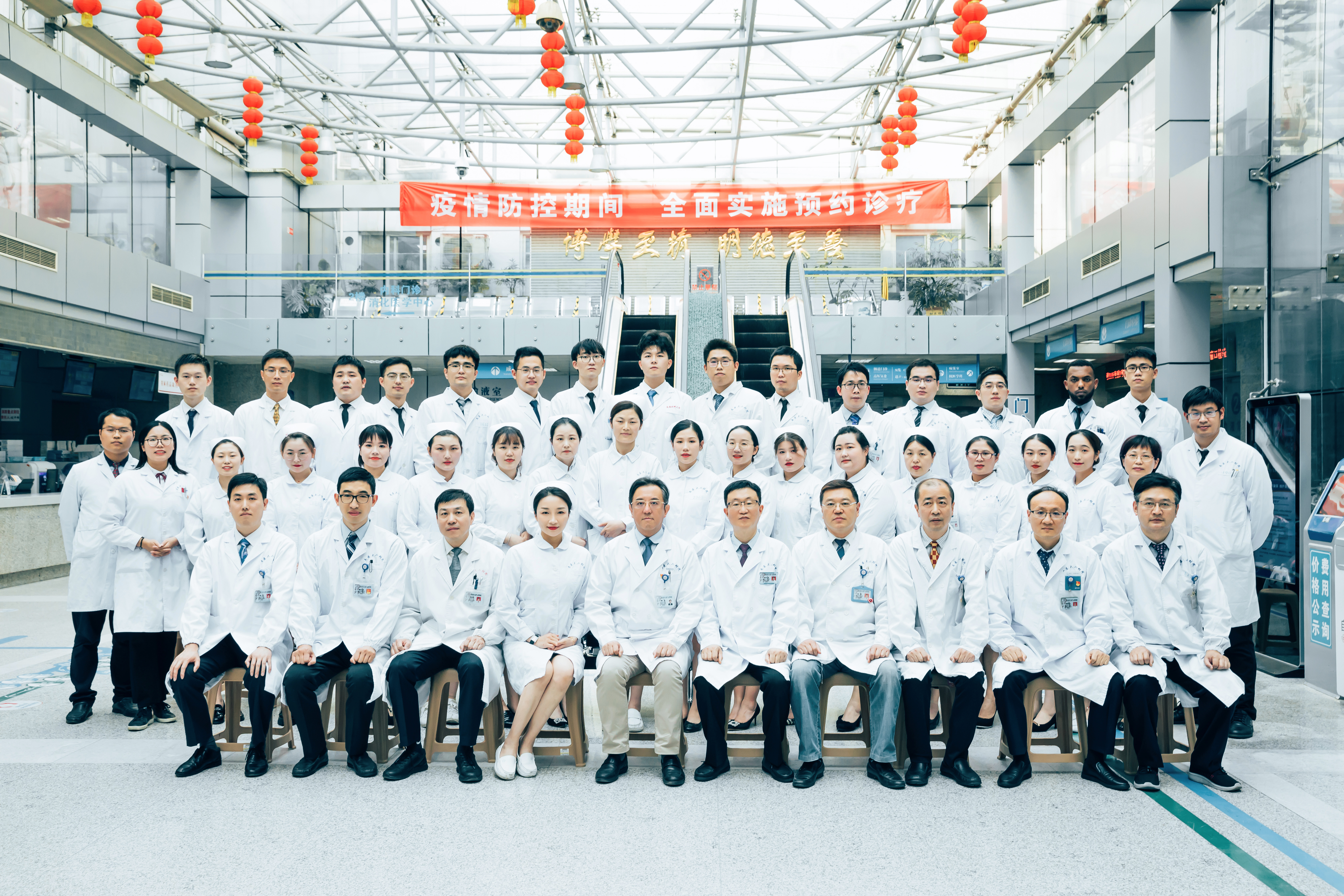 血尿以为是肾病，去了肾内科被推到泌尿外科！如何自我判断？