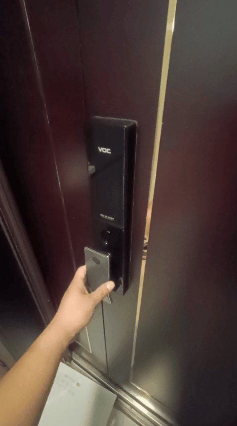 逼格、便利、功能—全能选手VOC T11face人脸识别智能门锁评测
