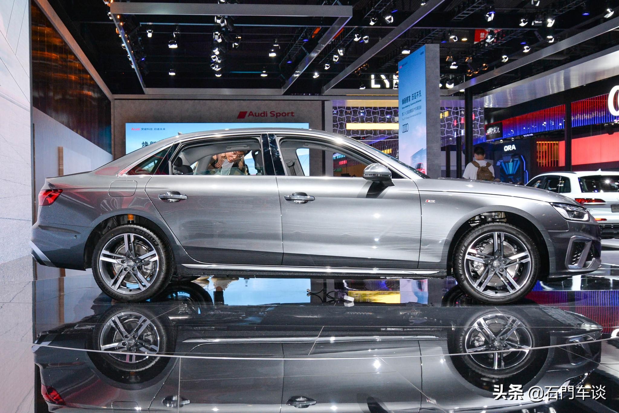 一汽奥迪A4L 全系2.0T 落地价不到30万 科技感满满