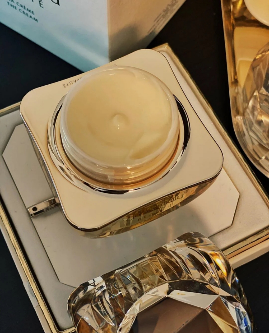 皮,混合皮特点:抗衰老,抑制黑色素,短期修复发皮肤大名鼎鼎的cpb面霜