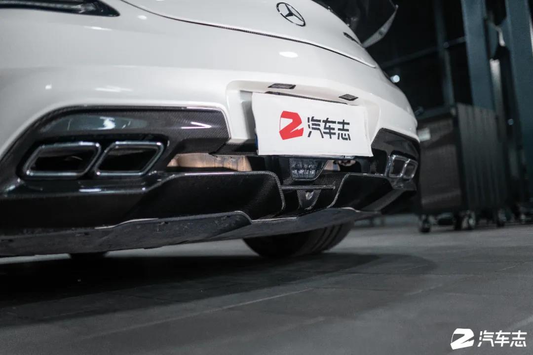 大陆仅十台的SLS AMG Black Series，零距离感受奔驰超跑的巅峰