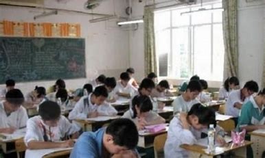 2009年高考状元黎力抢银行入狱，出狱后再金榜题名，他经历了什么