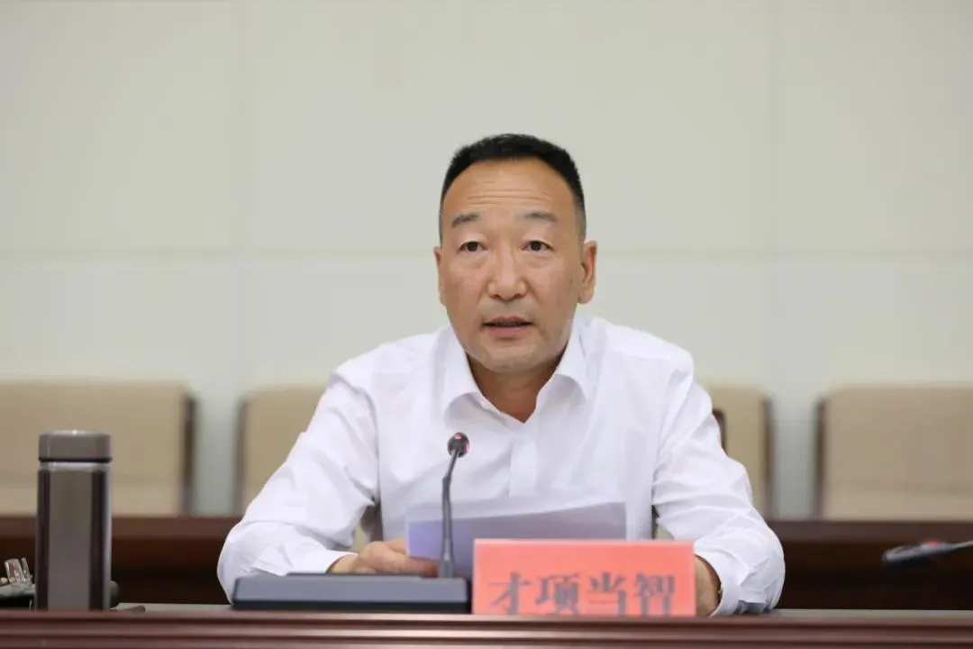 当了7年县委书记,获中央表彰的他,职务调整