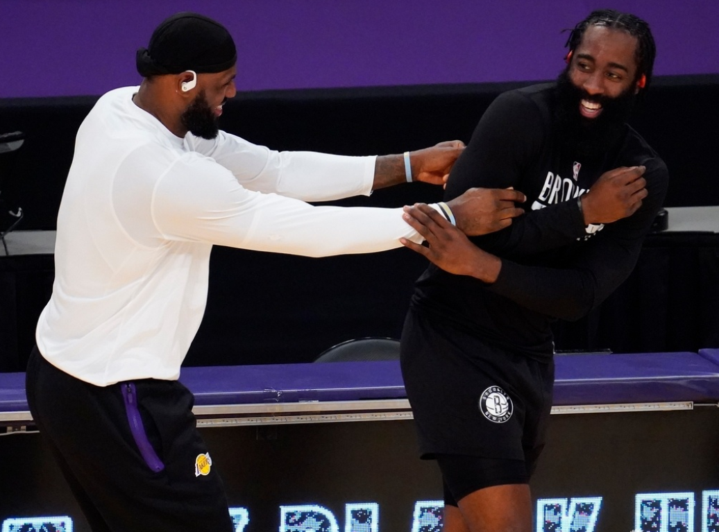 为什么nba季后赛难度大(连续10赛季打进季后赛有多难？NBA现役仅7人，老詹不是第一)