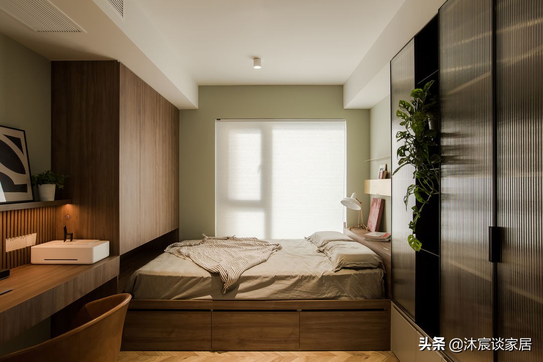 不甘精装房的千篇一律，花几个月改造，复古摩登的新家美好又治愈