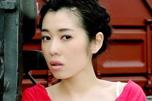 花心的王全安，长得普通却艳福不浅，他凭什么？