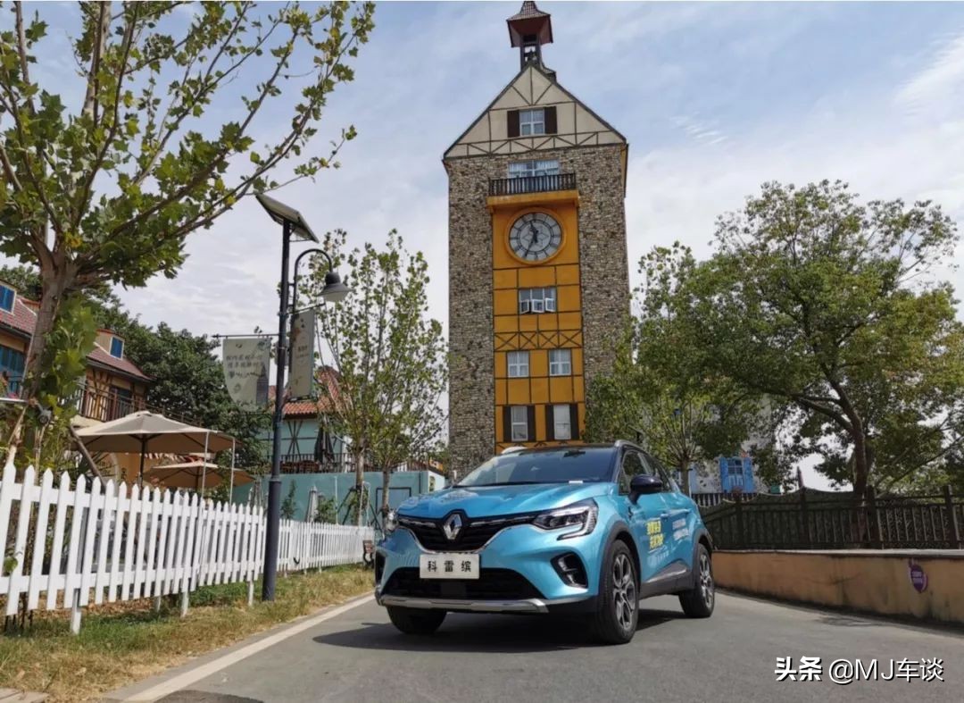 科雷缤小型SUV车型深度解析：时尚外观与实用性能完美结合