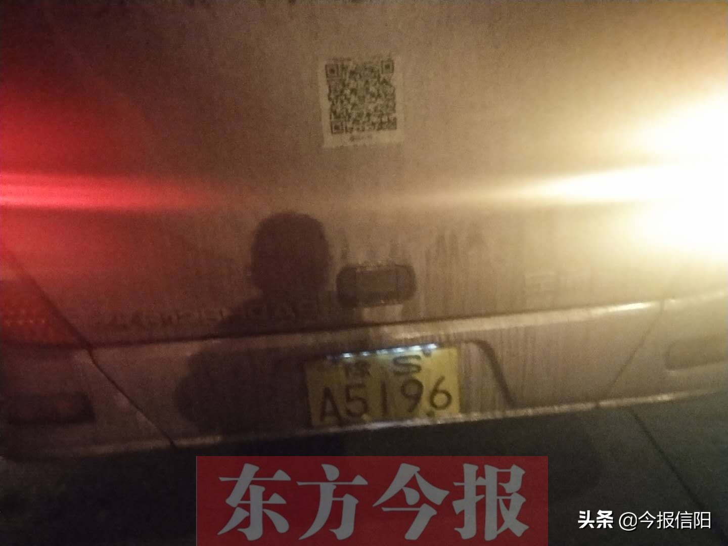 信阳市民乘长途车被丢高速服务区 信运回应：非直达站点均在服务区下车
