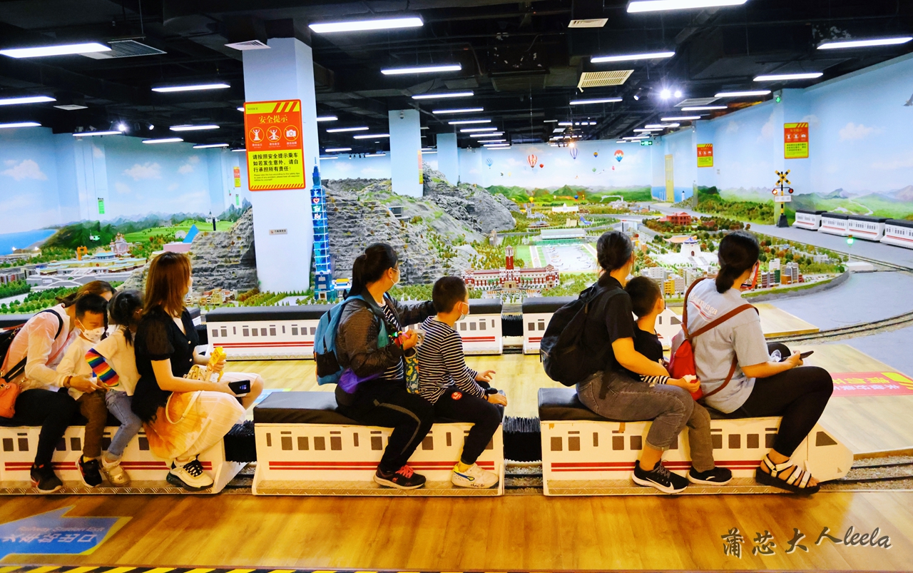 深圳最大的室内游乐园！8大主题馆300+项目，大人孩子玩到不想走